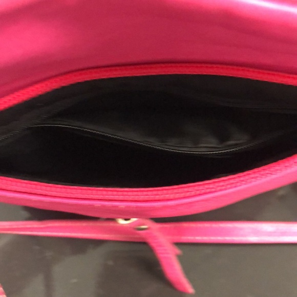 Borgo Degli Etruschi Leather Crossbody Wristlet - Picture 6 of 10